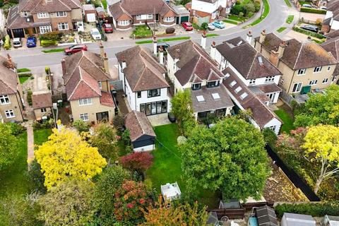 undefined, Ashburnham Crescent, Linslade