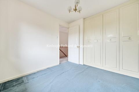undefined, Crothall Close, London, N13