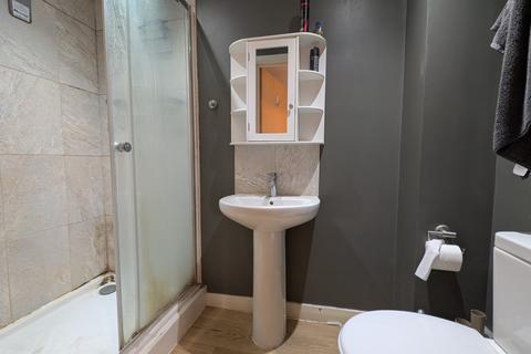 1 bedroom flat to rent, Princes Street, Dover, Kent, CT17