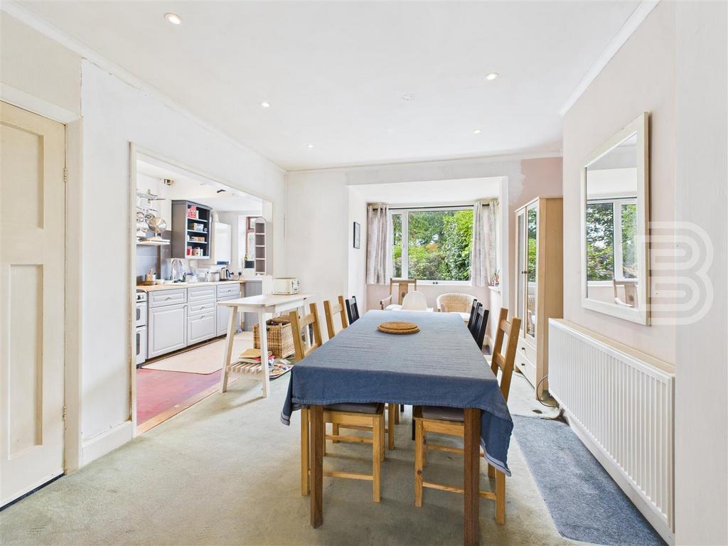 CAM05587 G0-PR0040-STILL013.jpg