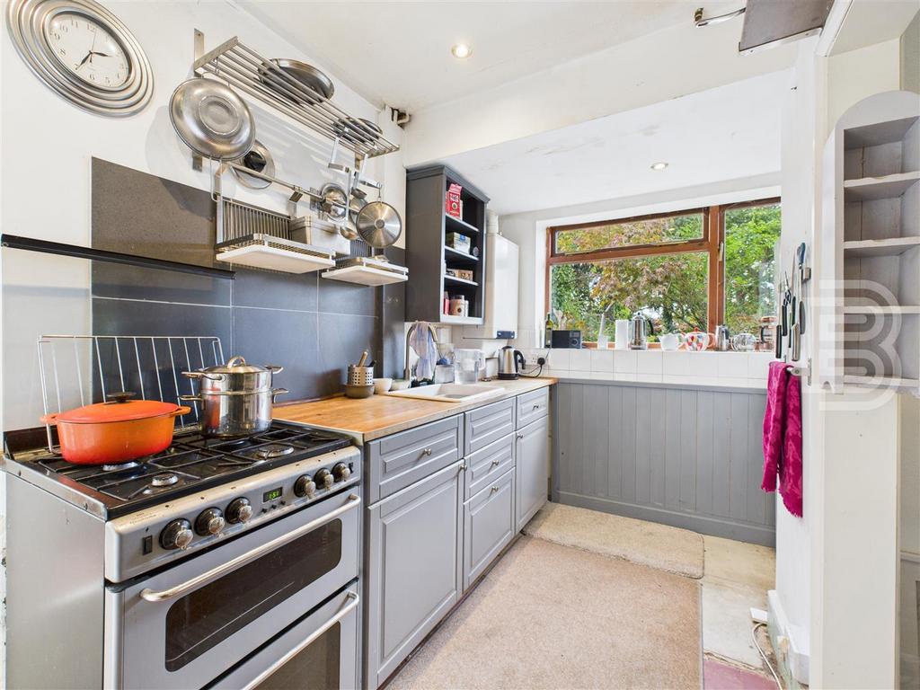 CAM05587 G0-PR0040-STILL011.jpg