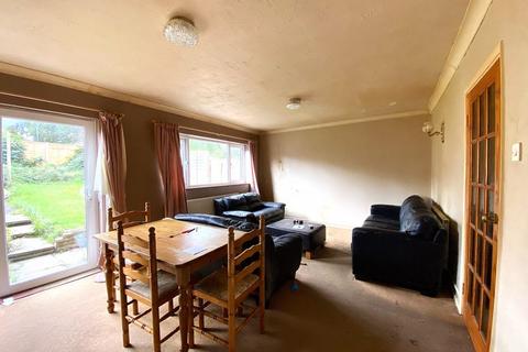undefined, Magnolia Close, Pershore