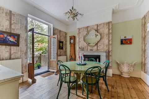 4 bedroom terraced house for sale, Victoria Road, Deal