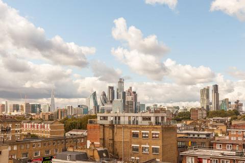 2 bedroom flat for sale, City View House, Bethnal Green Road, Bethnal Green, London, E2