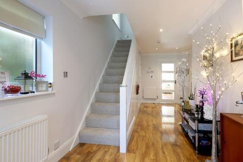 4 bedroom detached house for sale, Green Lane, Farnham Common