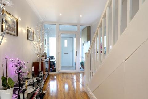 4 bedroom detached house for sale, Green Lane, Farnham Common