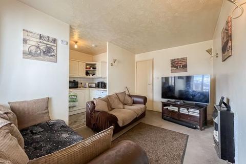 undefined, Redwood Road, Coseley