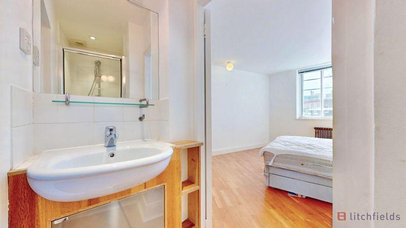 Shower to bed 1