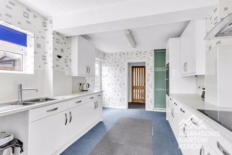 4 bedroom semi-detached house for sale, War Office Road, Bamford, OL11