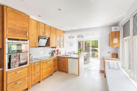 undefined, West Avenue, Gosforth, Newcastle upon Tyne