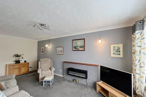 2 bedroom detached bungalow for sale, Chase Vale, Burntwood, WS7 3GD