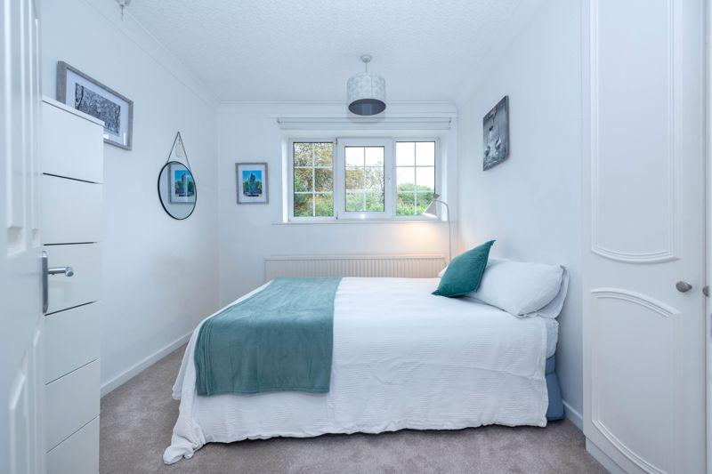 Guest bedroom