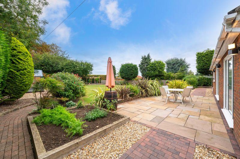 Rear garden/patio