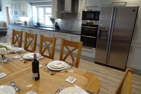 5 bedroom detached bungalow for sale, Woodys Top, Ruckland, Louth