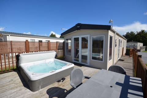 2 bedroom property for sale, 64 Meadows Walk, Whiddon Down, Devon