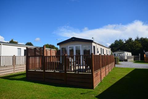 2 bedroom property for sale, 64 Meadows Walk, Whiddon Down, Devon