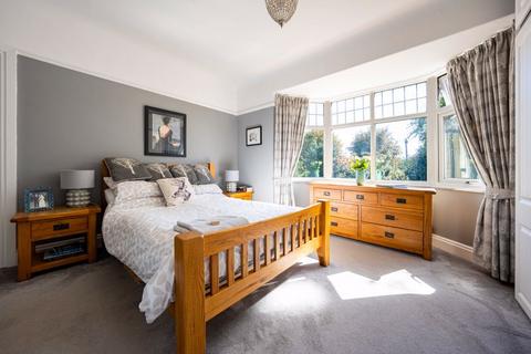 undefined, Golf Open 2026 - Old Town Lane, Liverpool - Sleep 7 (5 Minute walk to Freshfield Station)