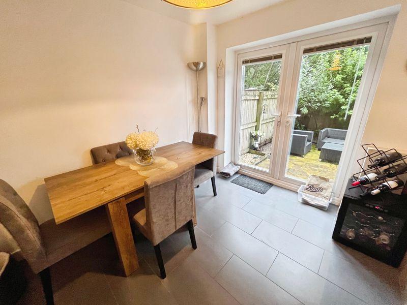 Kitchen diner