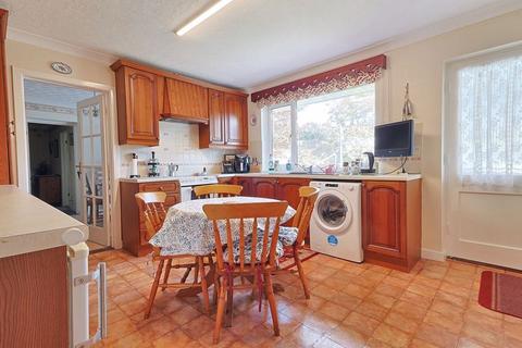 undefined, MANOR BEND GALMPTON BRIXHAM