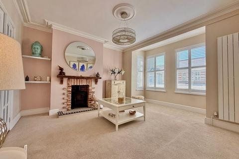 undefined, Stangray Avenue, Mutley, Plymouth. 3 Bedroomed Stylish Family Home Near Central Park - beautifully presented!