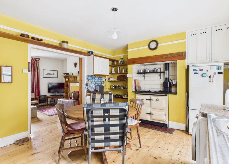 Kitchen diner
