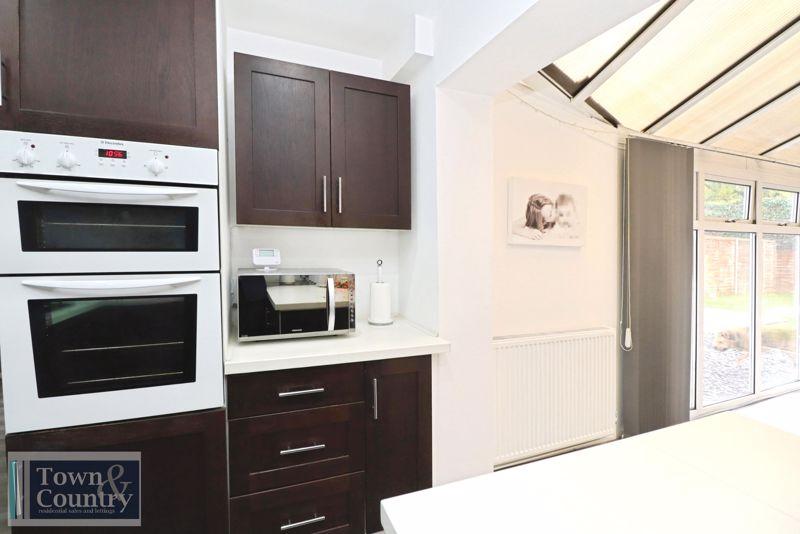 Whitegate road