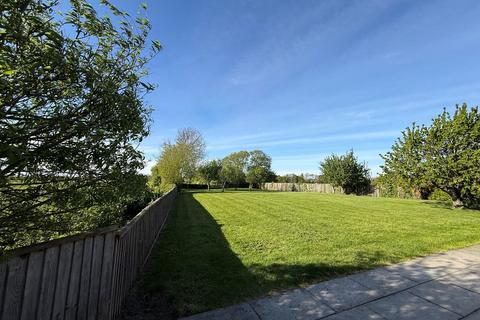 5 bedroom detached bungalow for sale, Lower Strode Road, Clevedon
