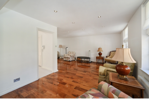 undefined, London SW1X