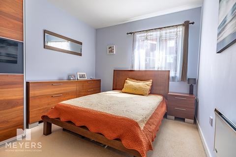2 bedroom flat for sale, Norwich Avenue West, Bournemouth, BH2 6