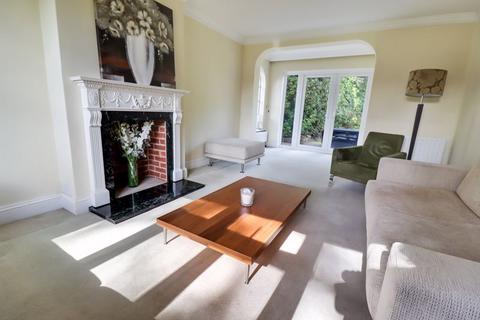 The Manor Cottage Broomfield Park, Ascot, SL5 0JS