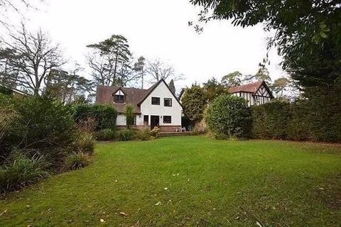 4 bedroom detached house to rent, Lakewood Road, Hiltingbury, Chandlers Ford