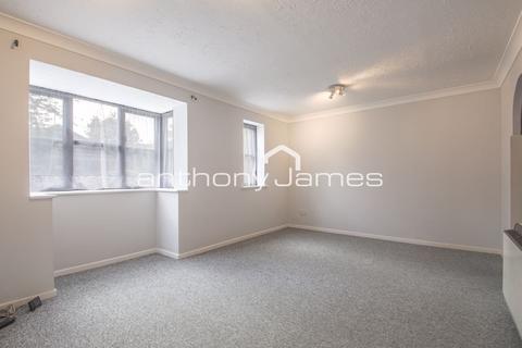 undefined, Calshot Court, Dartford DA2