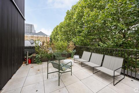 Office to rent, 60-70 Shorts Gdns London WC2H 9AH