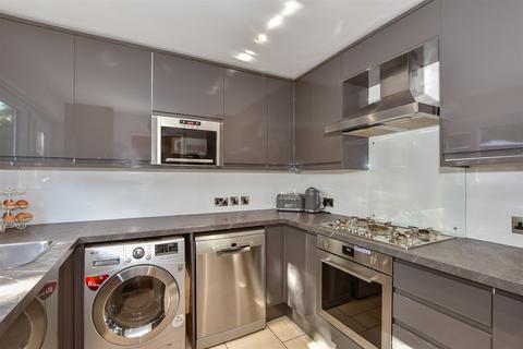 3 bedroom semi-detached house for sale, Sandown Road, West Malling, Kent