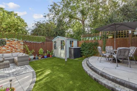 3 bedroom semi-detached house for sale, Sandown Road, West Malling, Kent