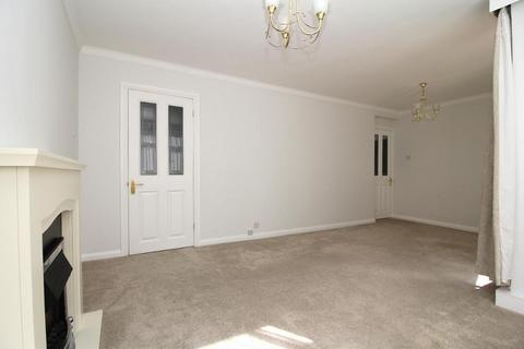 2 bedroom flat for sale, King Charles Court, Lord Warden Avenue, Deal, Kent, CT14 7LD