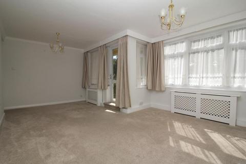 2 bedroom flat for sale, King Charles Court, Lord Warden Avenue, Deal, Kent, CT14 7LD