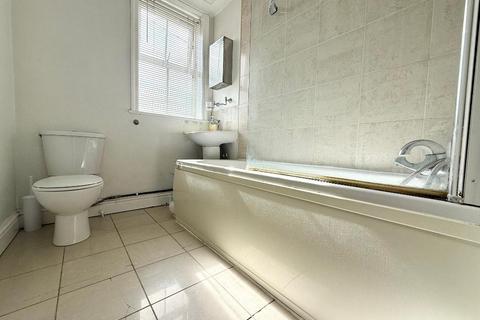 2 bedroom apartment for sale, High Town Road, High Town, Luton, Bedfordshire, LU2 0BZ
