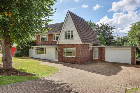 4 bedroom detached house for sale, Hillbury Close, Warlingham, Surrey, CR6 9TN