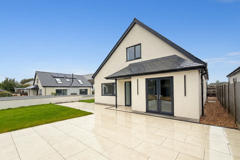 undefined, Lon Rhos, Edern, Pwllheli, LL53
