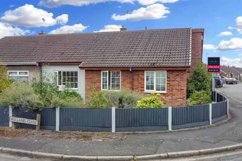3 bedroom semi-detached bungalow for sale, Welland Close, Newark
