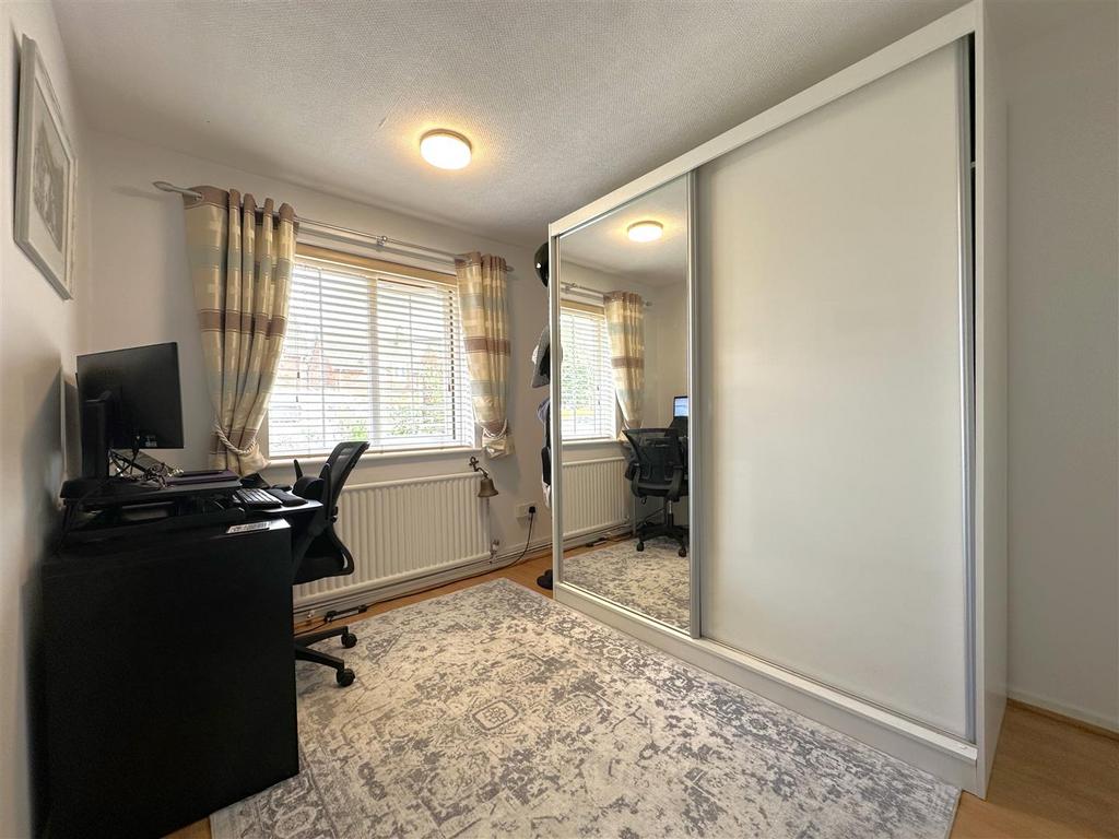 Second Bedroom 525