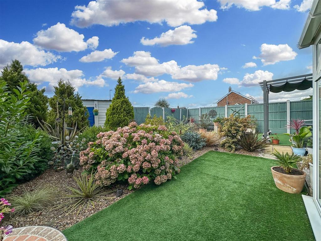 Rear Garden 472
