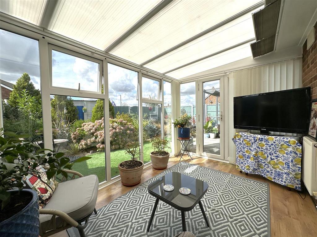 Lovely Conservatory With French Doors 486