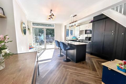 74 Beverley Avenue, Sidcup, DA15 8HE