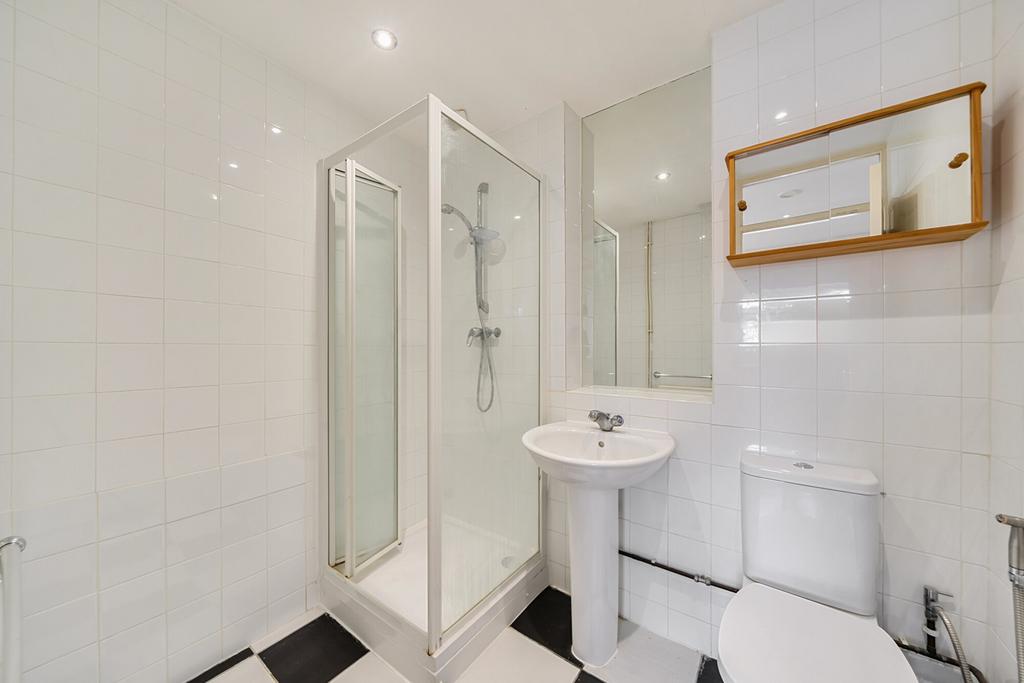 1336094-10-689de3...