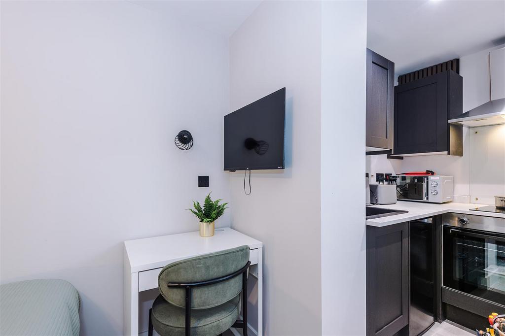 68 Willis Street-Living Spaces NW-109.jpg