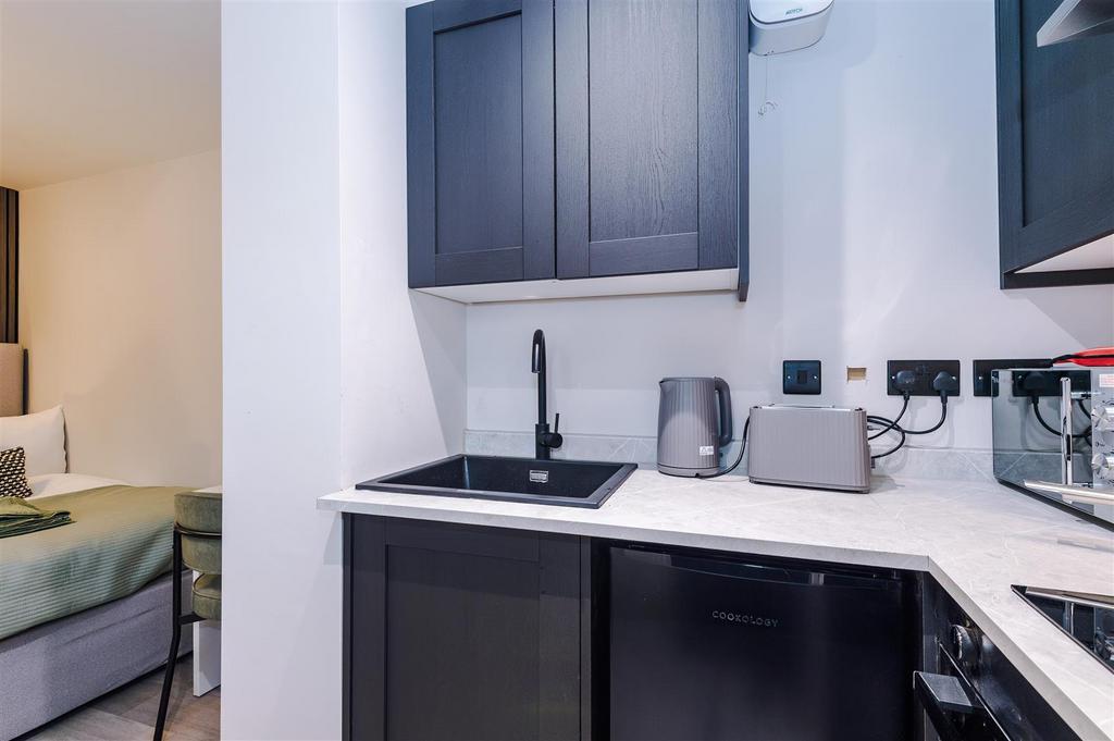 68 Willis Street-Living Spaces NW-112.jpg