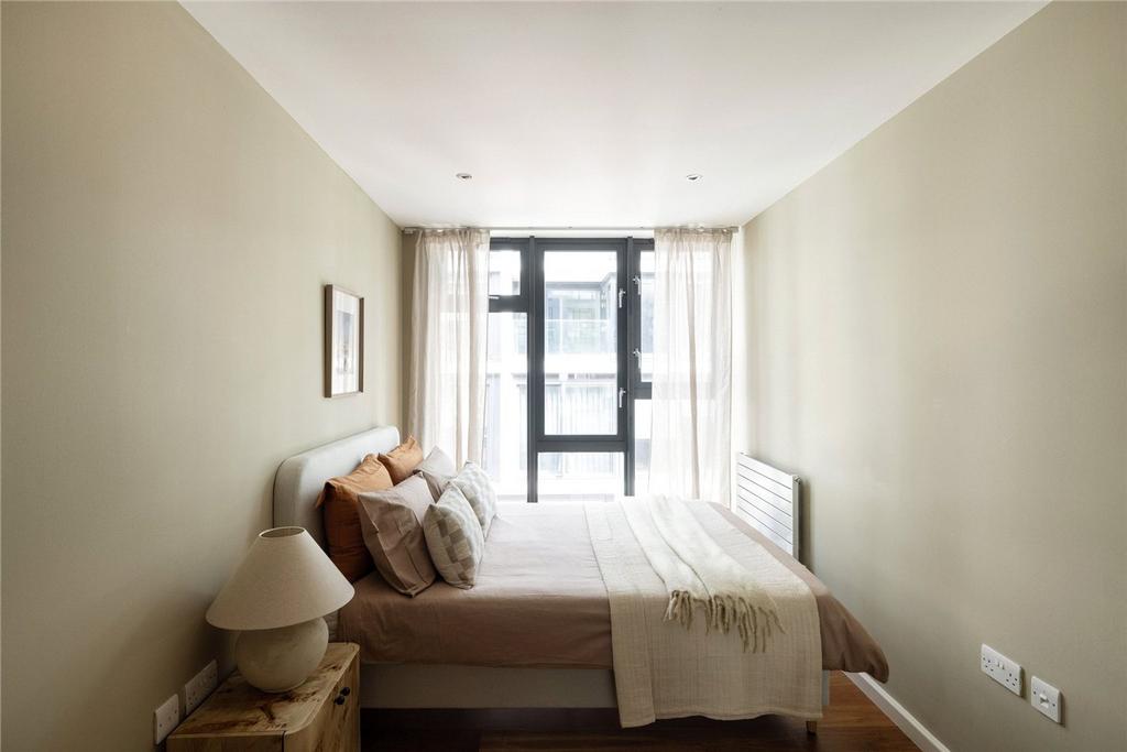 Westland Place, N1