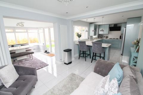 4 bedroom detached house for sale, Grasslees, Rickleton, Washington, NE38